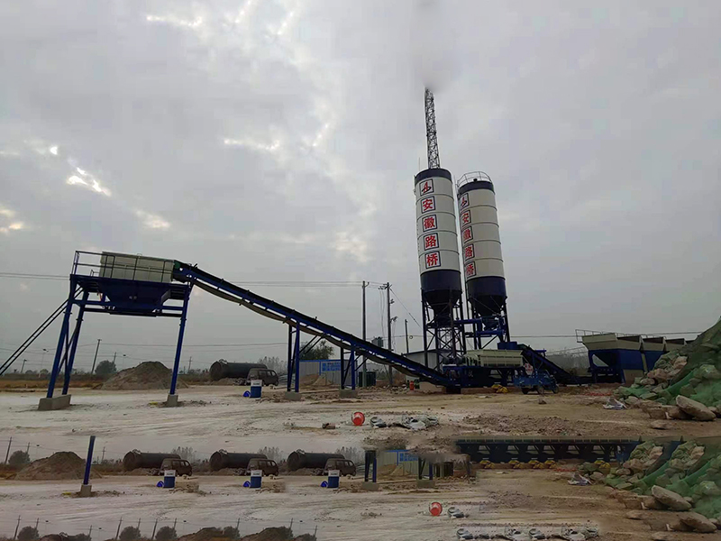 WDJ700—800型穩(wěn)定土拌合站