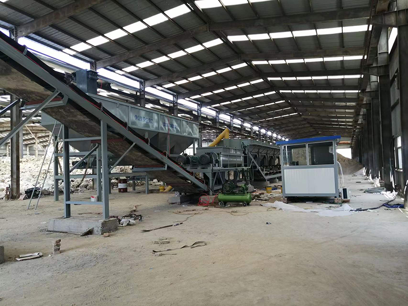 WDJ600型水穩(wěn)拌合站配臥式倉(cāng)